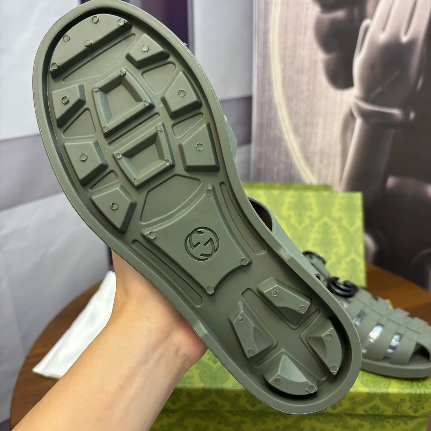 Men's shoes 260💰 [Gucci] Counter quality, top-quality original goods, real photos! Original TPU material, fine workmanship, comfortable; genuine 1:1 replica Size: 36 ~ 46